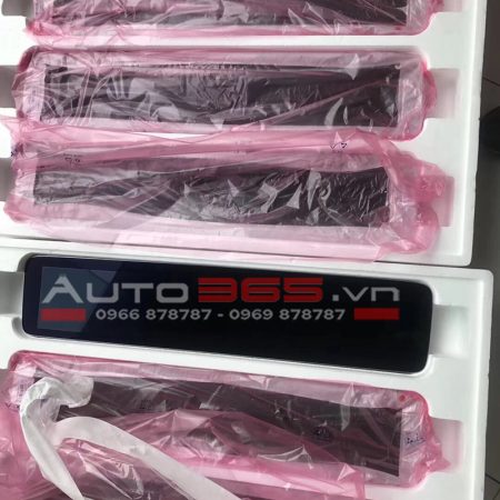 Nâng cấp màn hình DVD cho Mercedes E300 Class