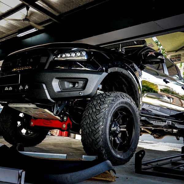Ford Ranger Nâng Cấp Bi Gầm GT - Thách Thức Mọi Đối Thủ