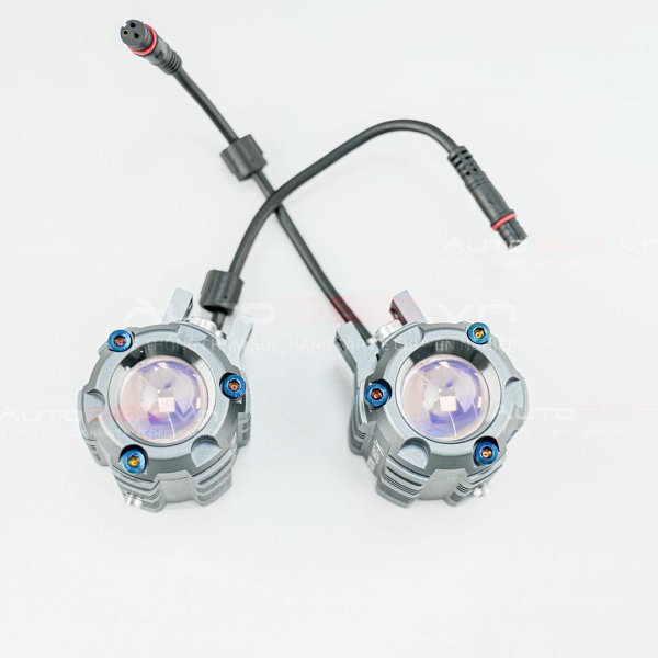 ĐÈN TRỢ SÁNG X-LIGHT M30