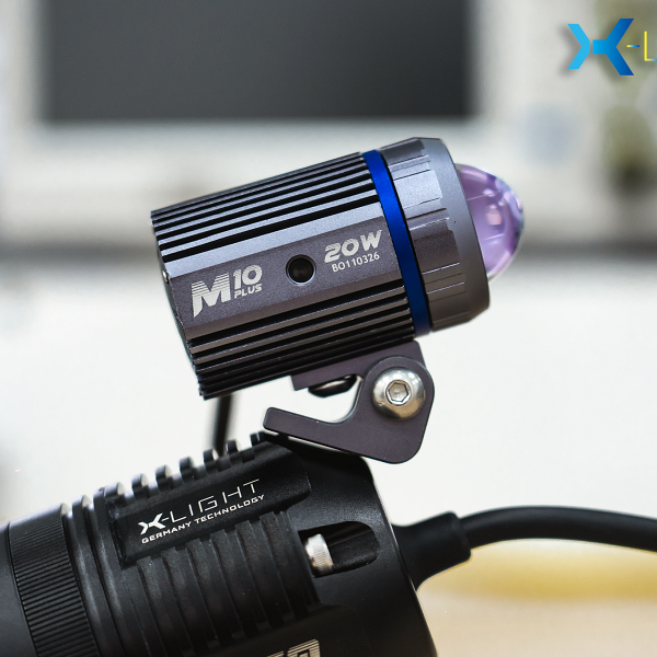 ĐÈN TRỢ SÁNG MINI X-LIGHT M10 PLUS