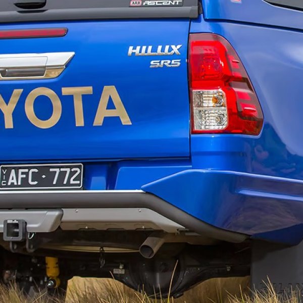 CẢN SAU ARB SUMMIT RSTB 2015 CHO TOYOTA HILUX