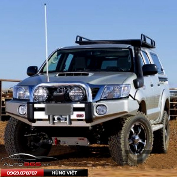 CẢN TRƯỚC SAHARA BAR DÀNH CHO TOYOTA HILUX ĐỜI TỪ 2011