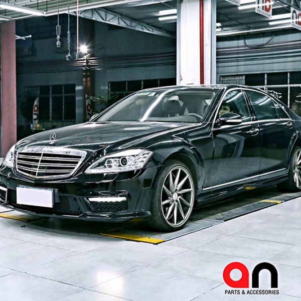 W221 nâng cấp bodykit S65 lột xác hoàn toàn tại Auto365