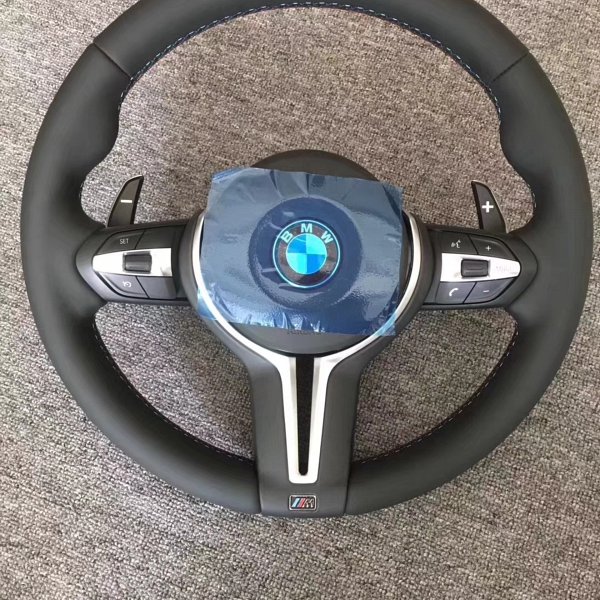 Nâng cấp vô lăng cho BMW M3