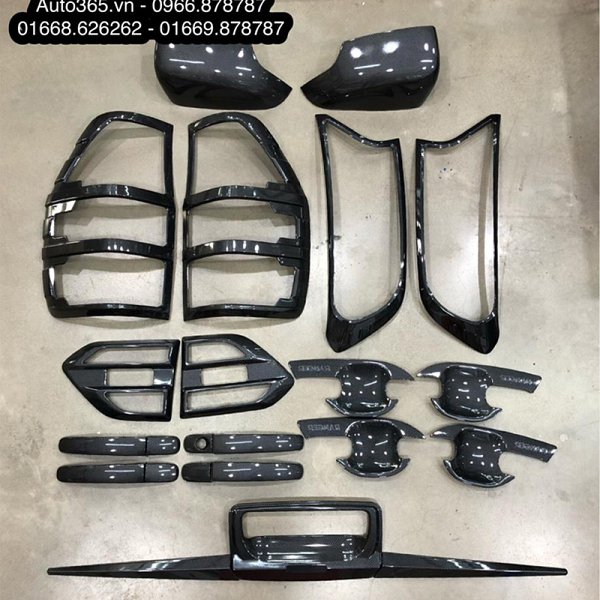 TRỌN BỘ ỐP TRANG TRÍ CARBON CHO FORD RANGER