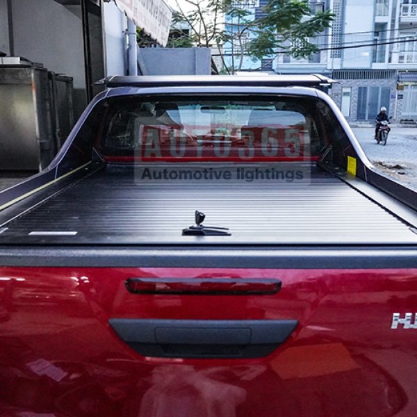 LẮP NẮP THÙNG CUỘN CARRYBOY CHO XE BÁN TẢI TOYOTA HILUX