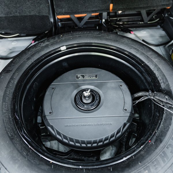 LOA SUB ĐIỆN RADICAL RA-11T(LOA SUB ĐẶT BÁNH SƠ CUA)-USA