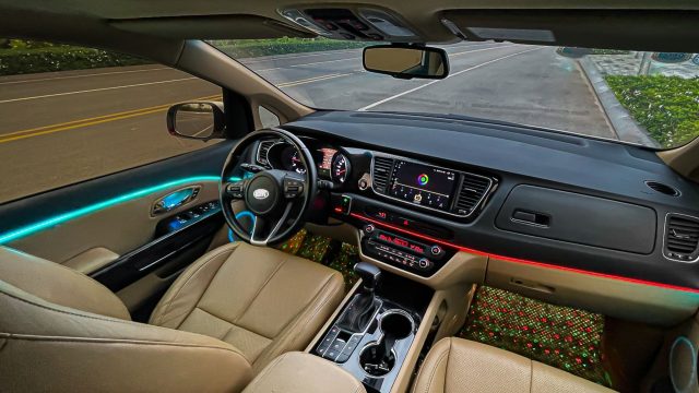 LED SÀN SAO TRÊN KIA SEDONA LIỆU CÓ LÀ THÚ VUI CHƠI LED MỚI CỦA CÁC CHỦ XẾ 2022?