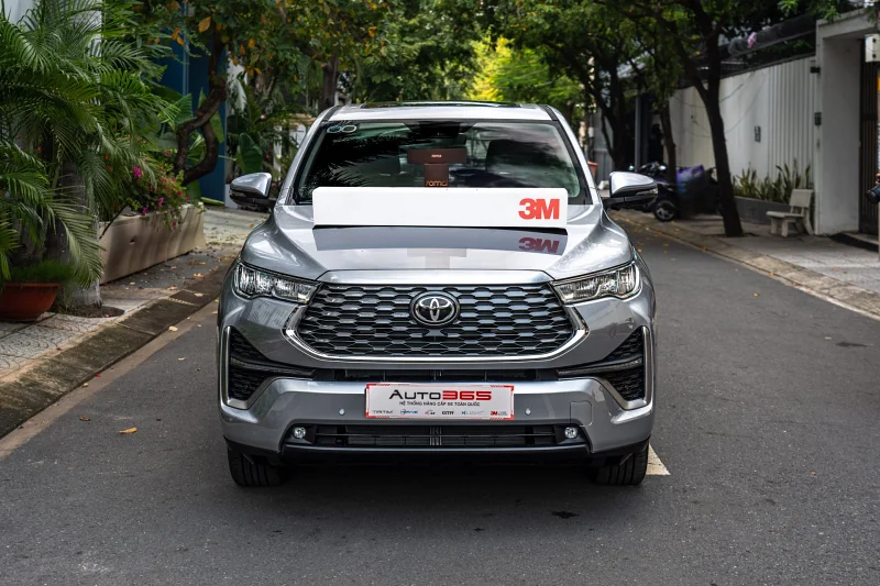 Tổng hợp hình Toyota Innova nâng cấp phim cách nhiệt
