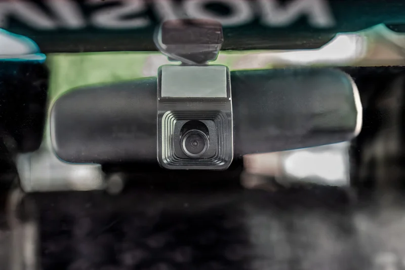 Wigo Lap Man Hinh Camera Hanh Trinh 4