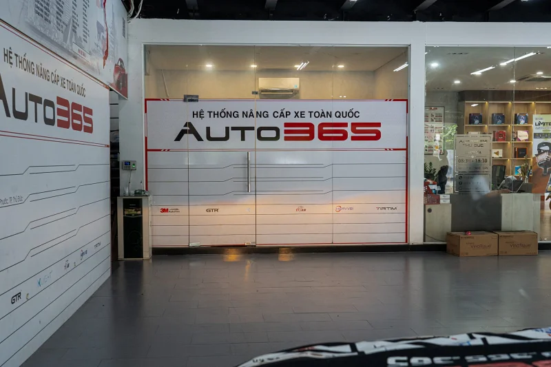 Toyota Cross Do Den Bi Gam F10 2 0 2