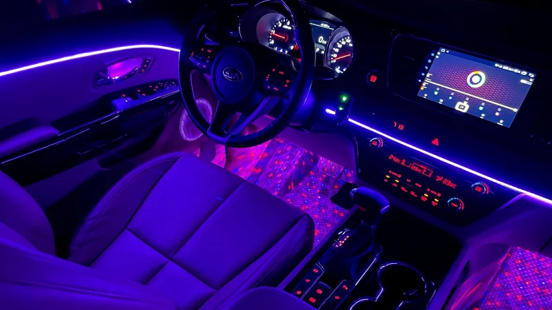 NÊN CHỌN LED VIỀN NỘI THẤT NÀO CHO Ô TÔ?