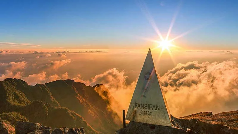 Top những địa điểm du lịch phải đến khi ghé Lào Cai
