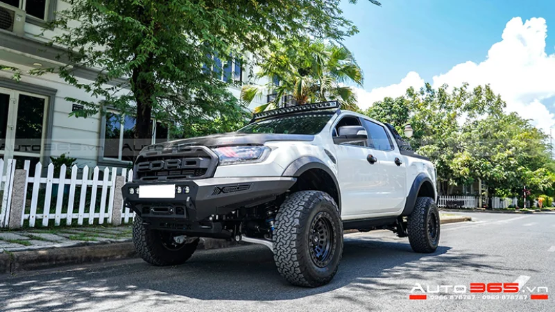 RANGER RAPTOR 2019 mới mua bạn sẽ trang bị những gì cho xe?