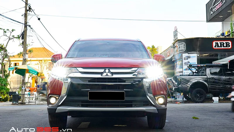 Soi bản độ Ranger Raptor 2019 hầm hố Màu Xám cực hiếm tại TP HCM