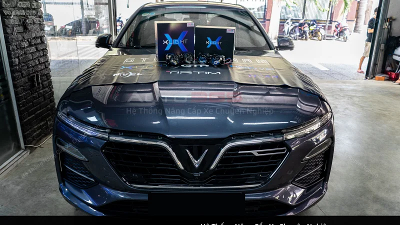 Độ Đèn Tăng Sáng Vinfast Lux A2.0 Turbo Với Bộ Đôi X-Light