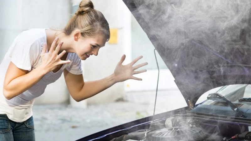 Xử lý những tình huống cảnh báo quá nhiệt của động cơ ô tô