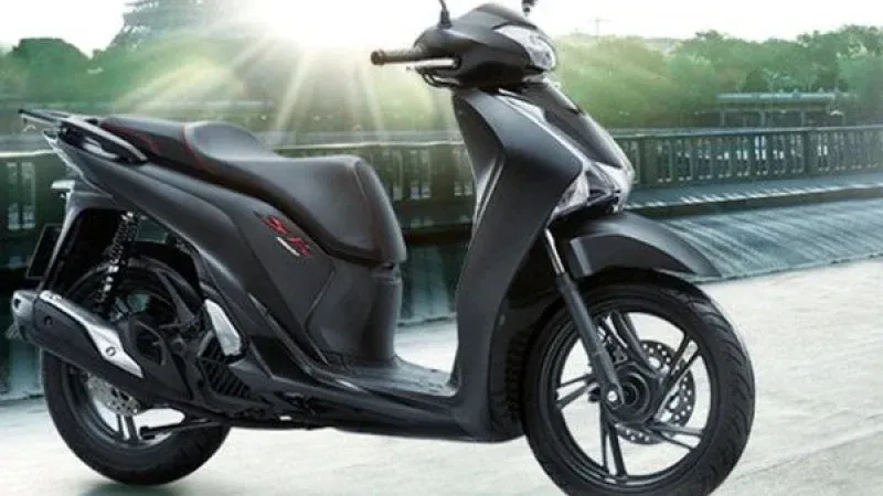 LOẠT XE MÁY XUỐNG GIÁ THẤP CHƯA TỪNG CÓ, HÀNG "HOT" CŨNG BÁN DƯỚI GIÁ NIÊM YẾT