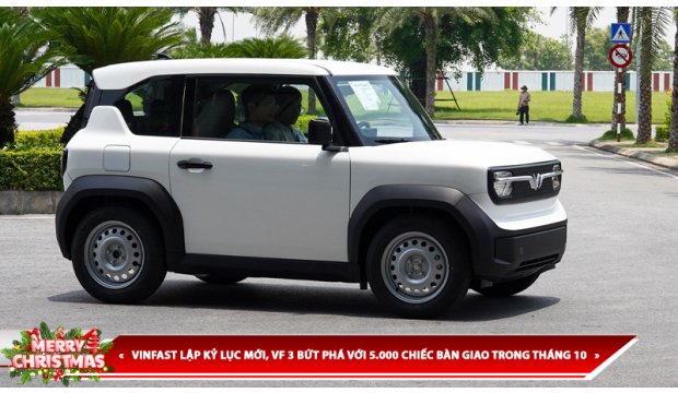 VINFAST LẬP KỶ LỤC MỚI, VF 3 BỨT PHÁ VỚI 5.000 CHIẾC BÀN GIAO TRONG THÁNG 10