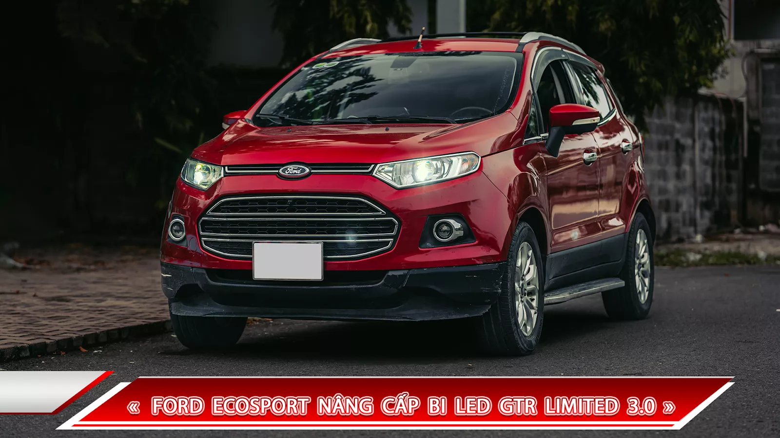 ECOSPORT NÂNG CẤP BI LED GTR LIMITED 3.0