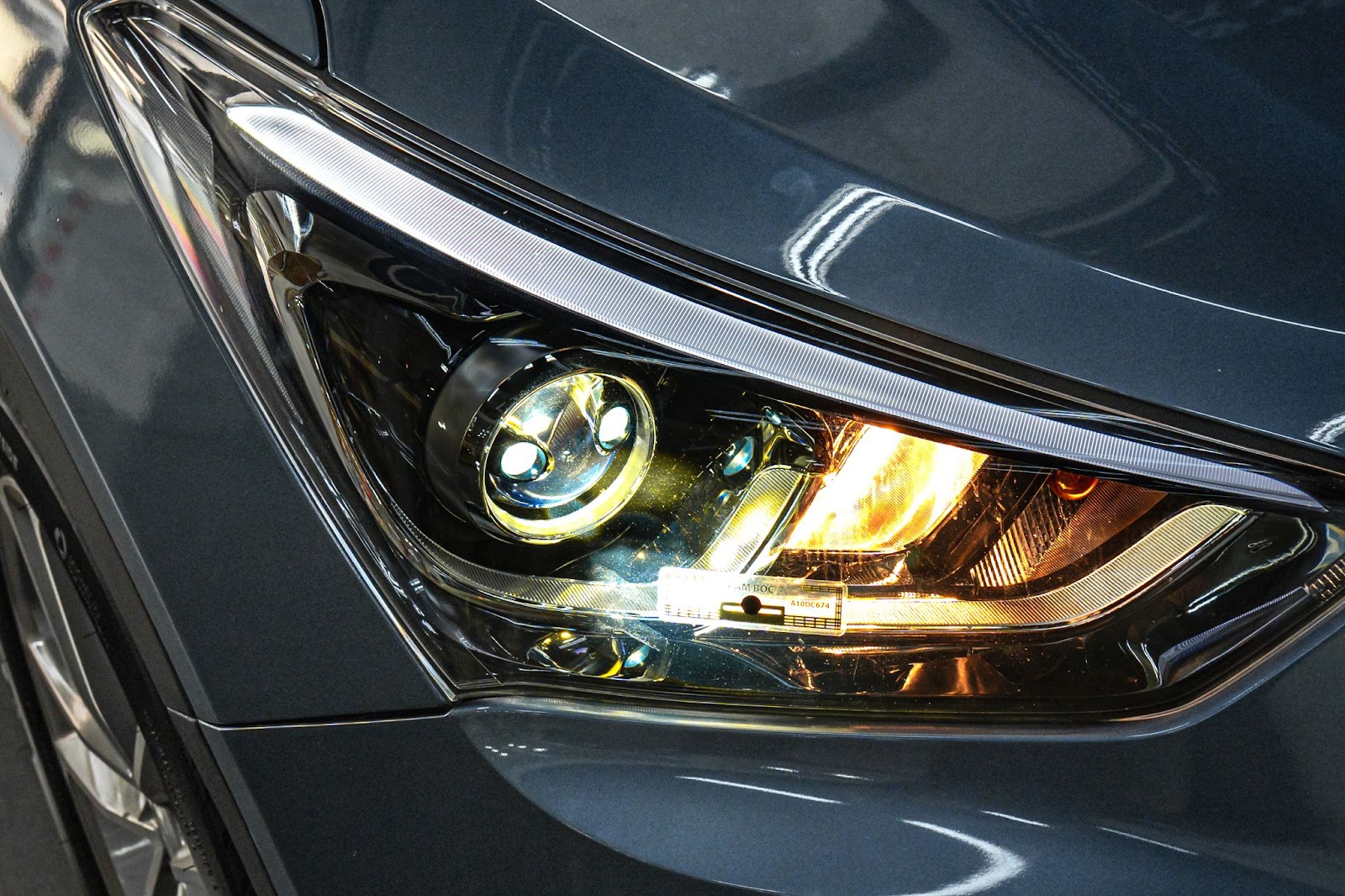 Hyundai Santafe 2017 Nang Cap Bi Laser Henvvei L92 Pro 4
