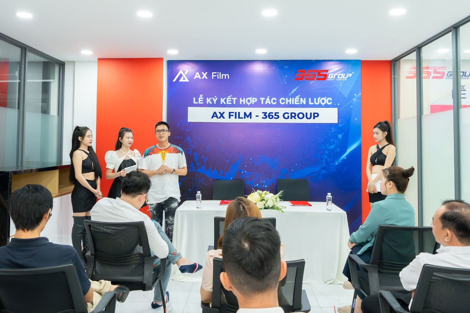 365-group-va-ax-film-tro-thanh-doi-tac-chien-luoc-tiem-nang-2.jpg