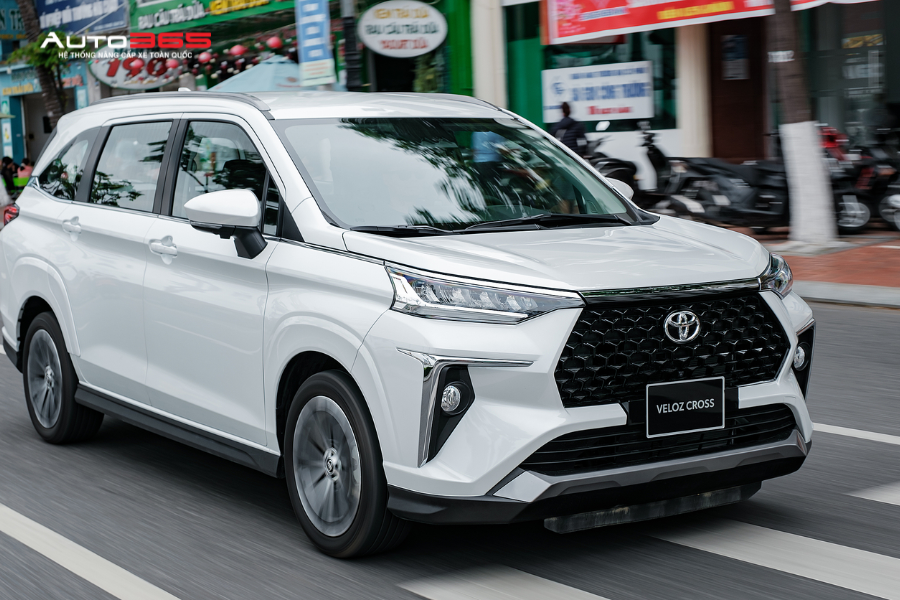 Toyota Giam 50 Le Phi Cho Khach Hang 1