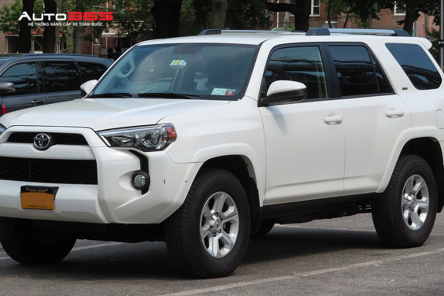 Toyota 4Runner Thoi Thuong