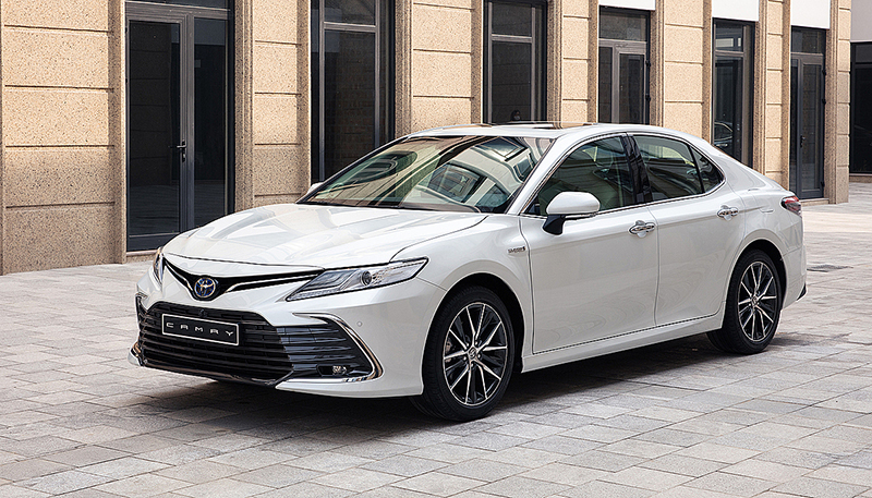 Toyota Camry 2.5 HV (4,6 lít/100km)