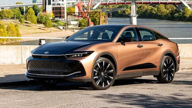 TOYOTA THỬ NGHIỆM XĂNG ÍT PHÁT THẢI