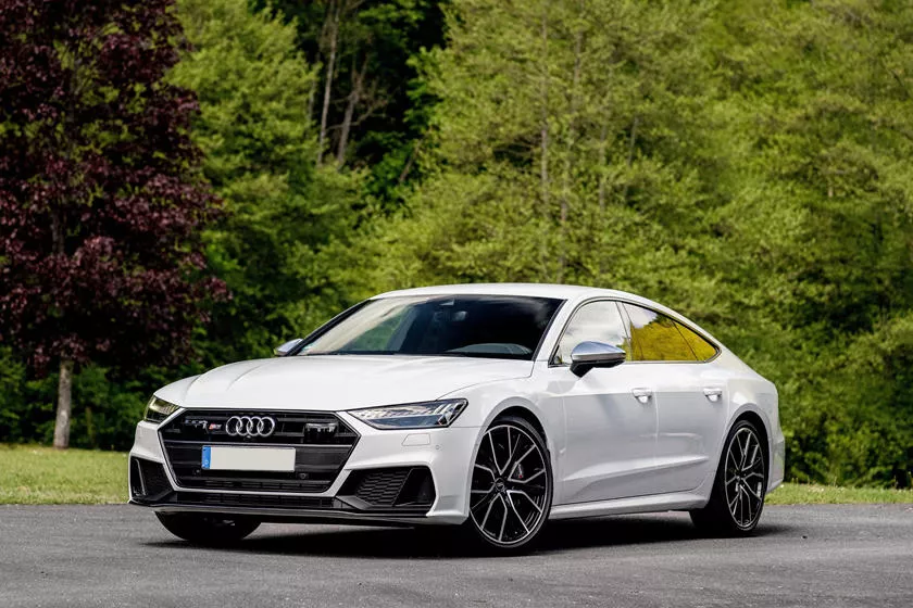 LIÊN TỤC TRIỆU HỒI HÀNG TRĂM MẪU XE AUDI TẠI VIỆT NAM VÌ NHIỀU LỖI KHÁC NHAU