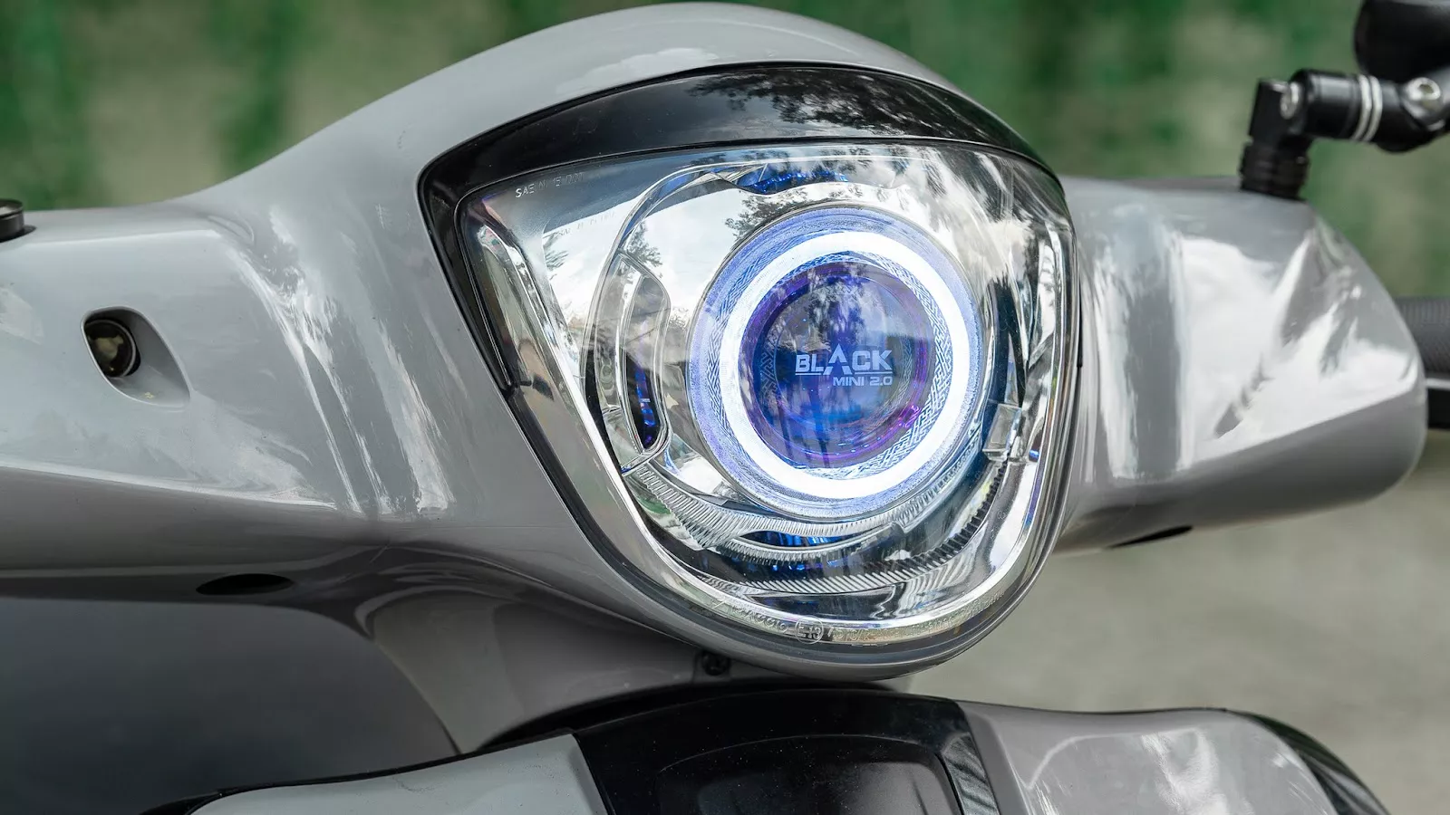 CÁCH LẮP ĐÈN BI LED XE MÁY HIỆU QUẢ