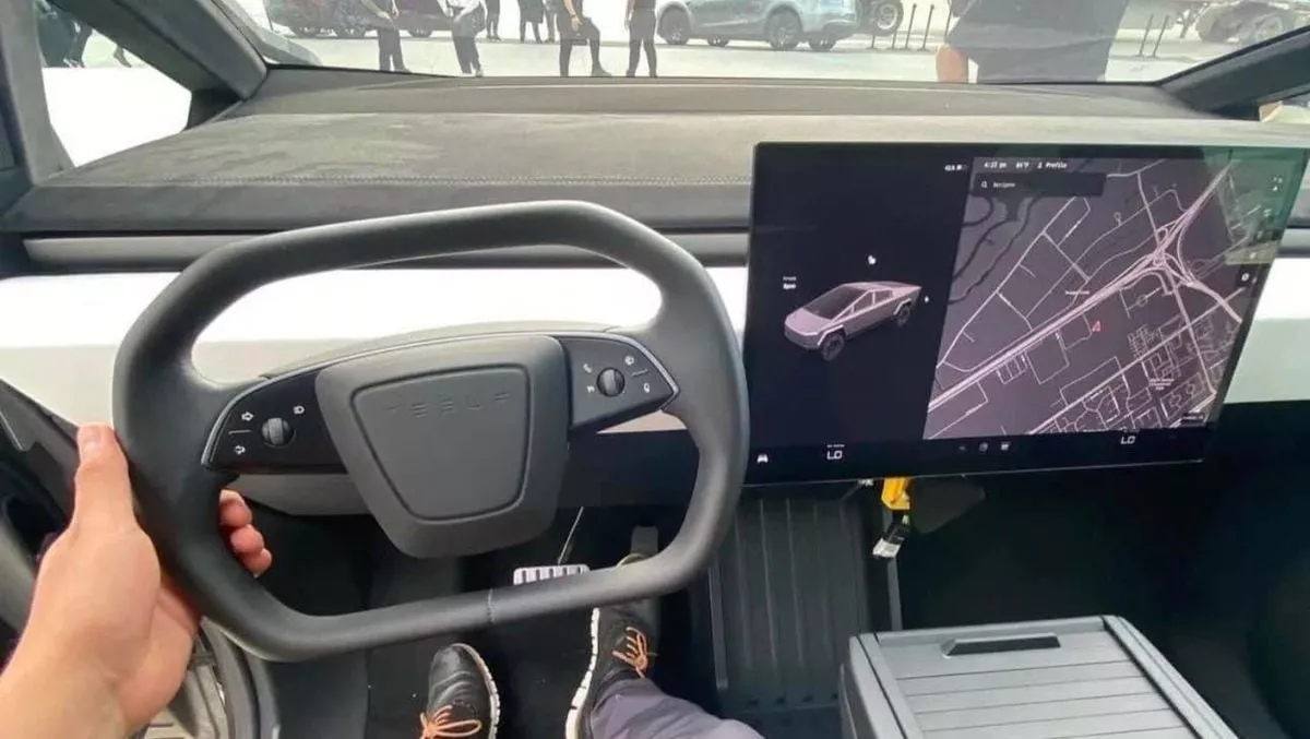 LẦN ĐẦU NHÌN THẤY NỘI THẤT CỦA TESLA CYBERTRUCK