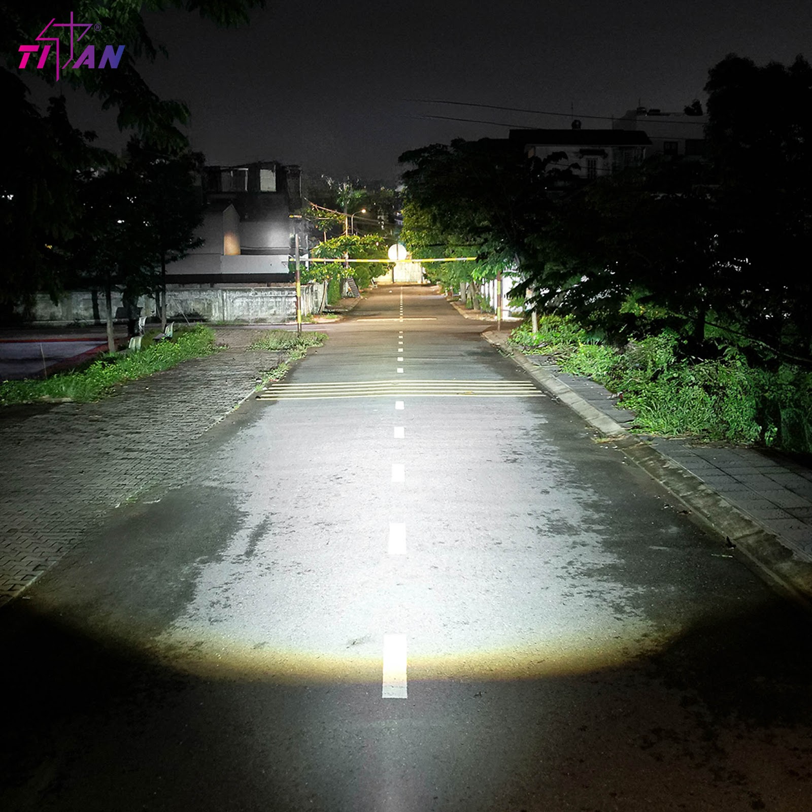 Bi-Laser-Titan-Platinum-Plus-2023-pha.jpg