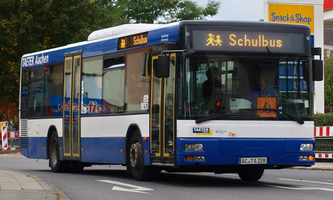 Một xe buýt đưa đón học sinh ở Đức. Ảnh: Bus-bild