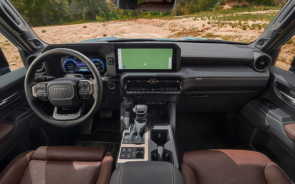 TOYOTA LAND CRUISER 2024 3