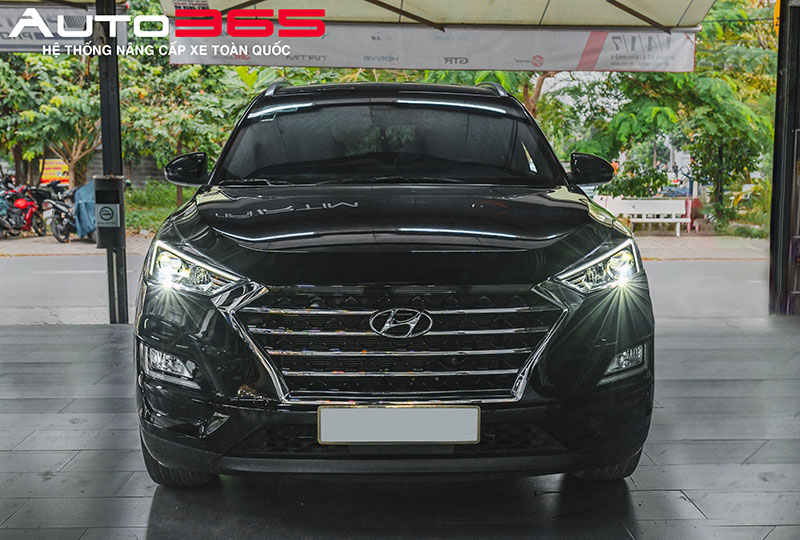 1 Hyundai Tucson V30l Ultra