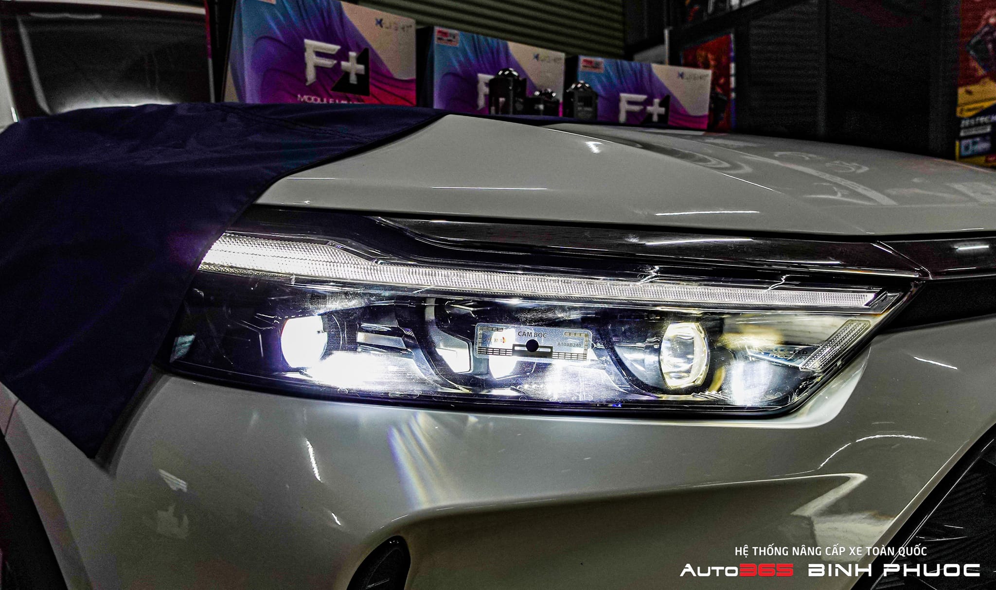 3 Xlight F Pro 1
