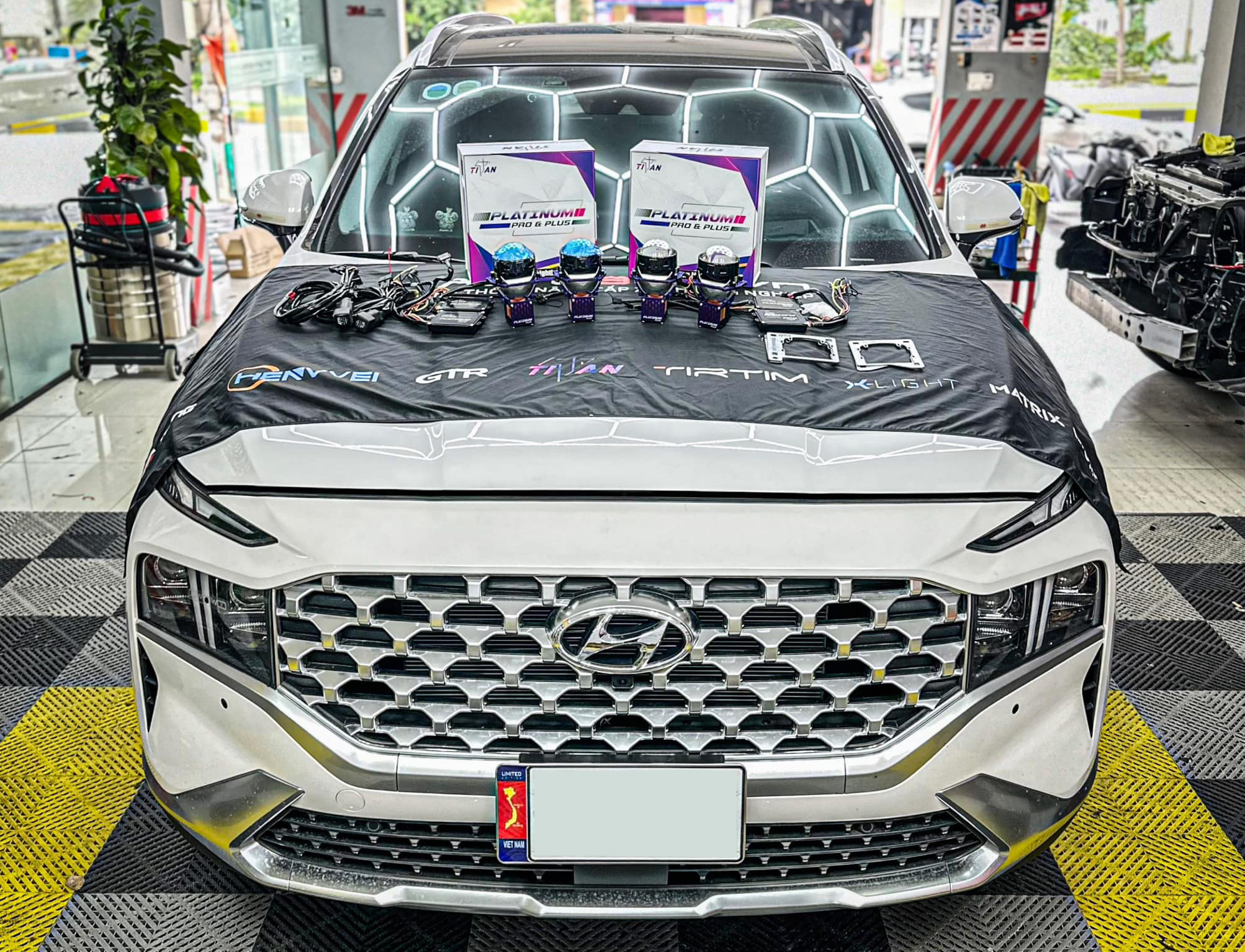 Do Den Hyundai Santafe 17