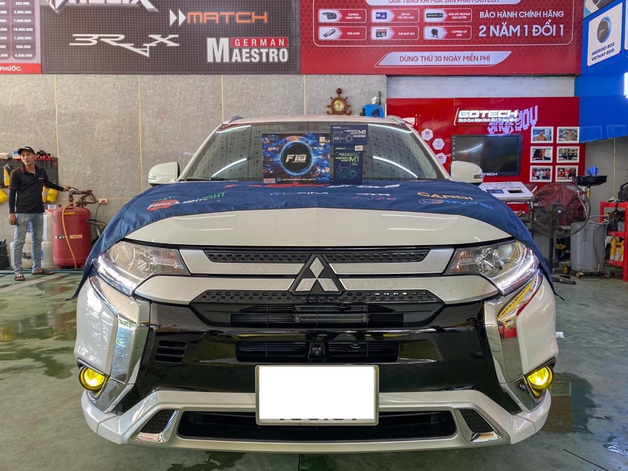 do-den-mitsubishi-outlander-4.jpg
