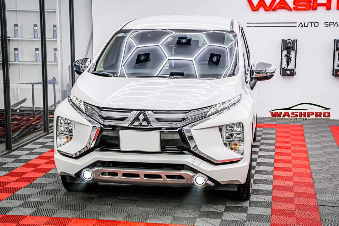 Mitsubishi Xpander độ đèn Bi Laser Mini X-Light F+ Ultra