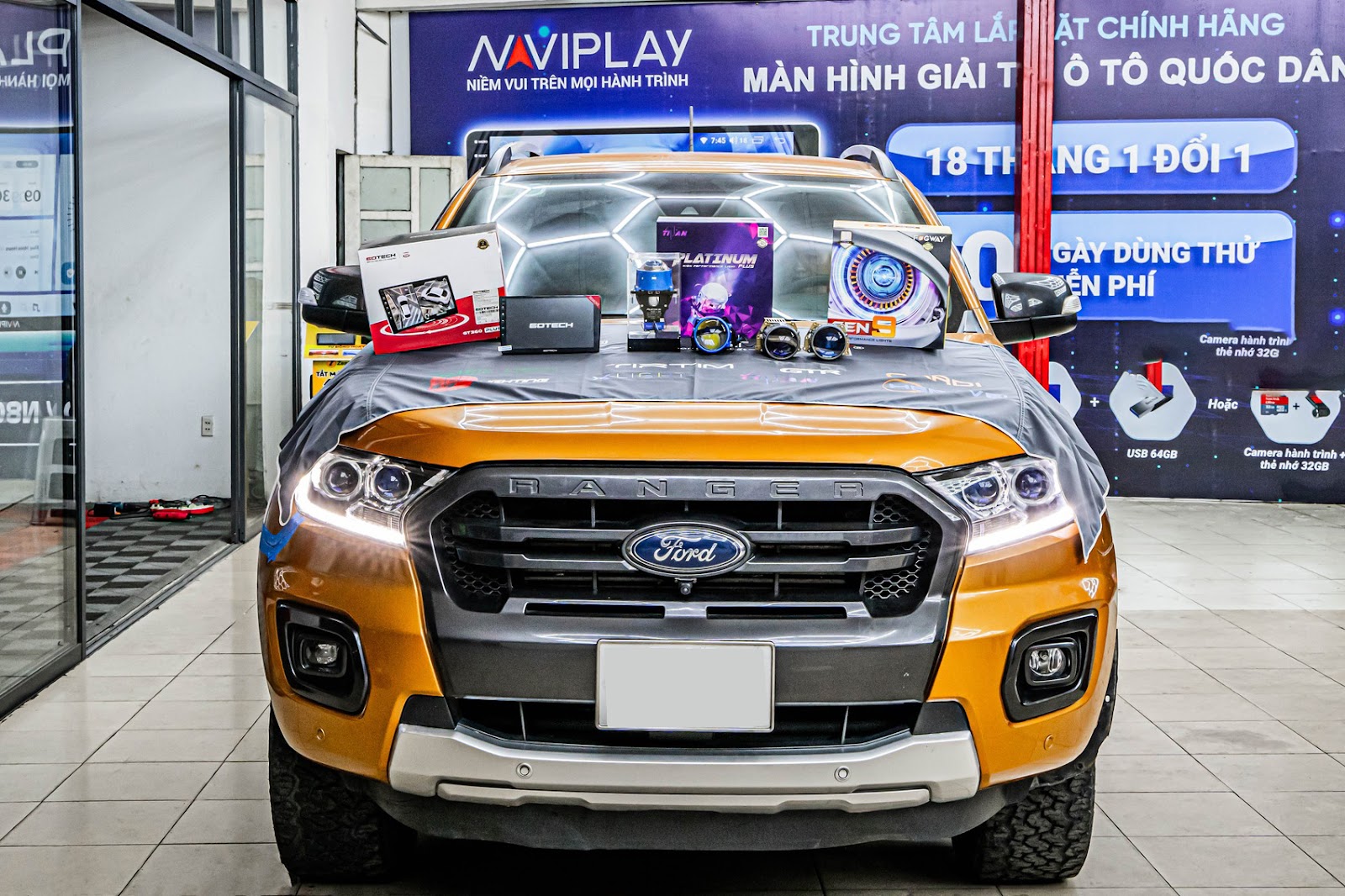 do-den-pha-cho-ford-ranger-38.jpg