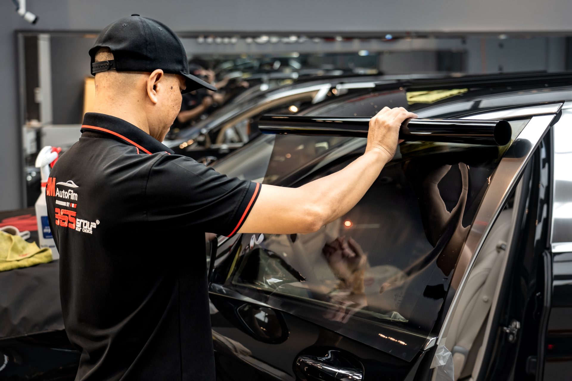 Xe dán phim cách nhiệt 3M tại Auto365