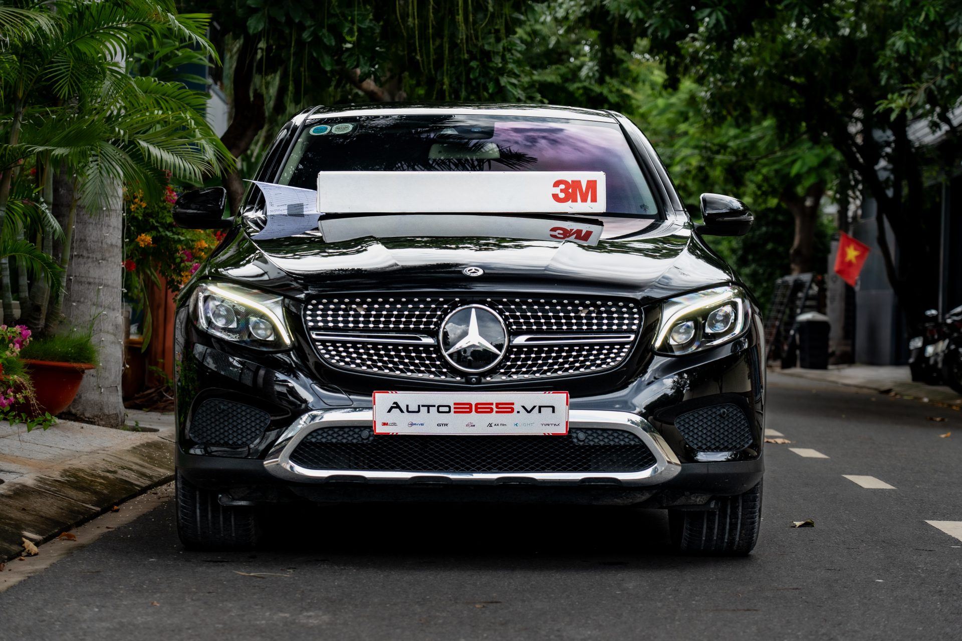 Phòng thi công phim cách nhiệt tại Auto365
