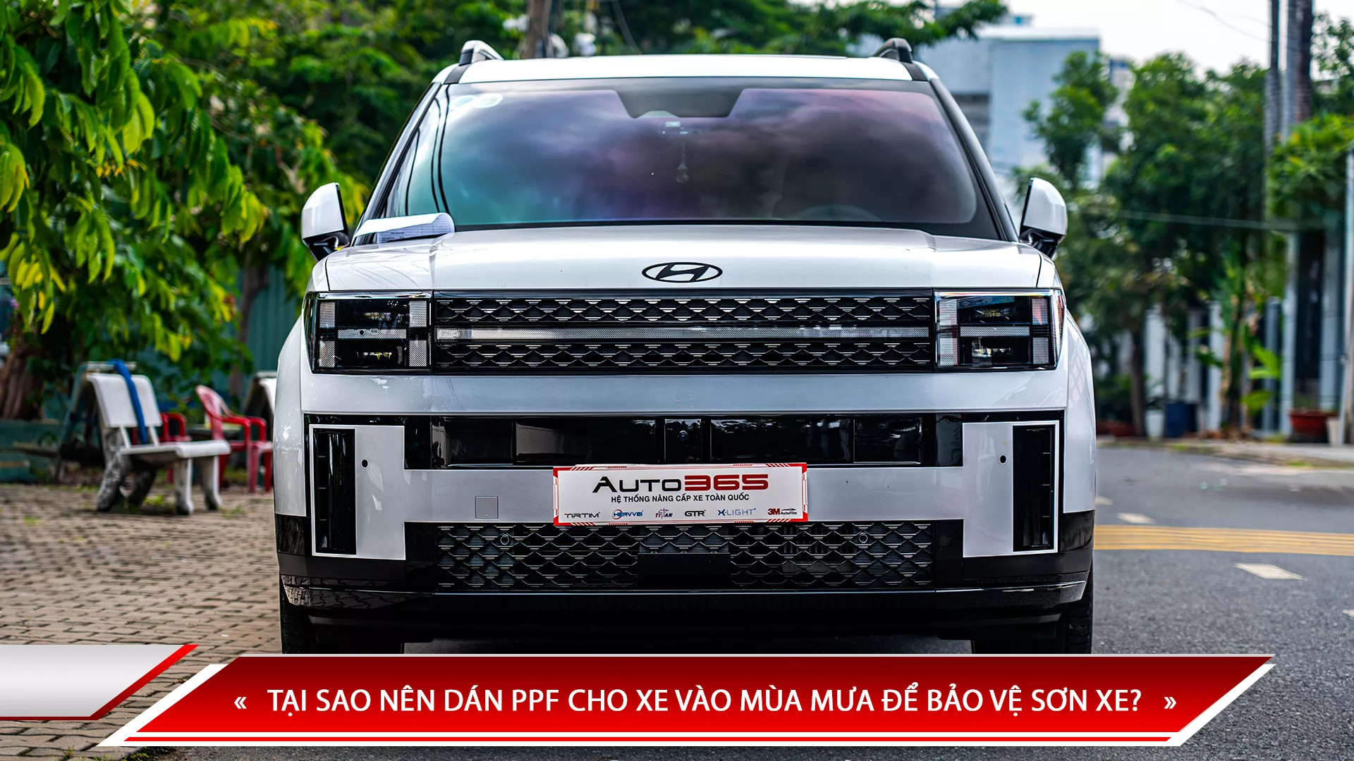 TẠI SAO NÊN DÁN PPF CHO XE VÀO MÙA MƯA ĐỂ BẢO VỆ SƠN XE?