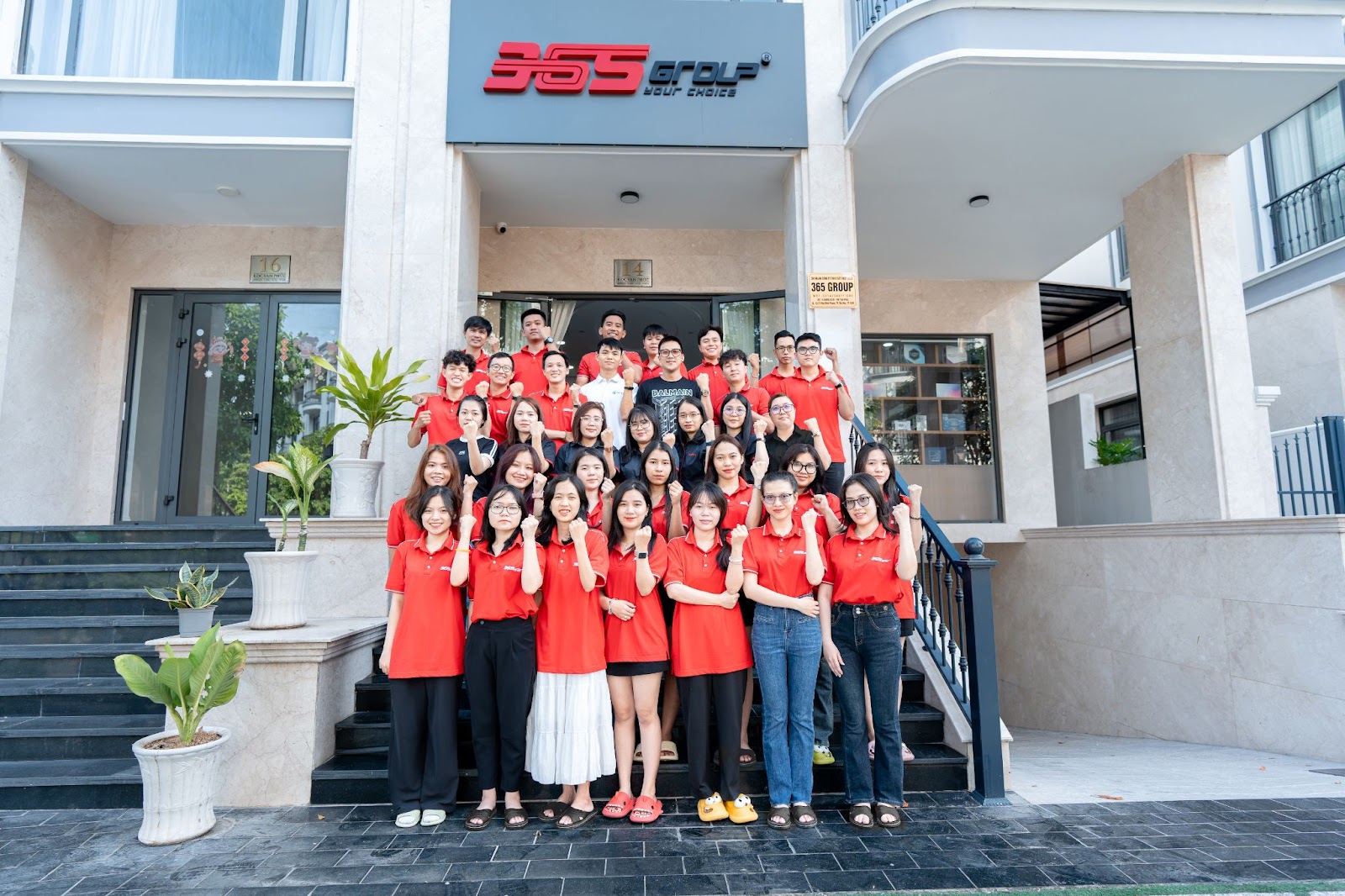 365 Group 6