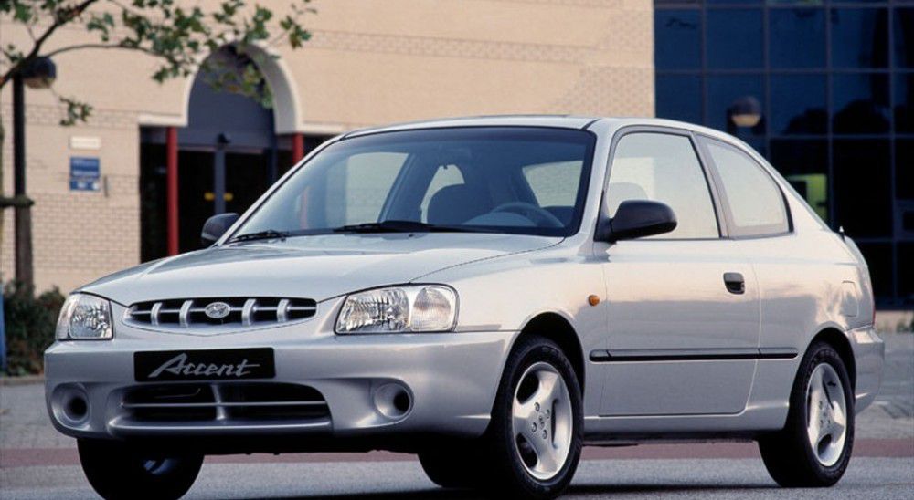doi-xe-hyundai-accent-thu-2.jpg
