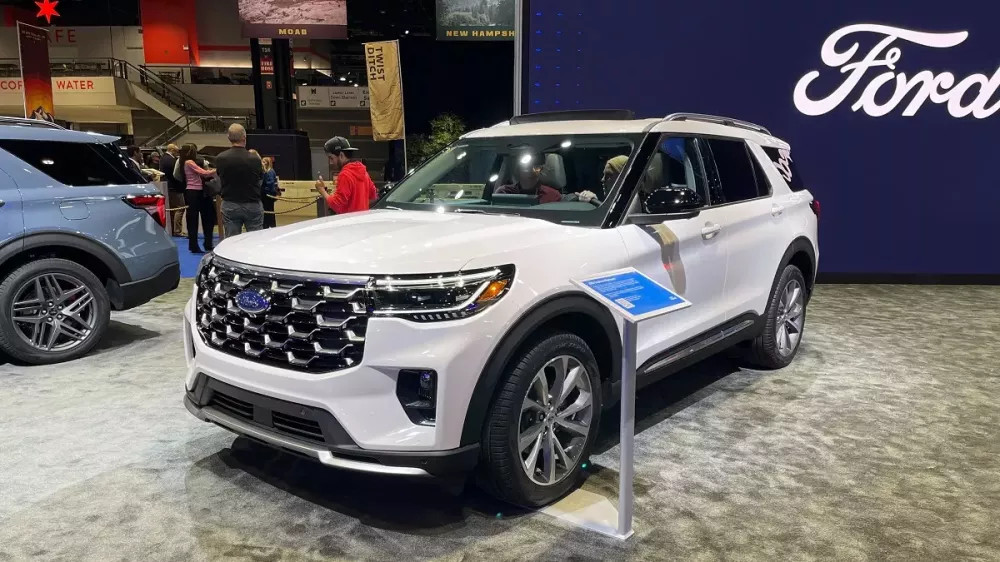 Ford Explorer 2025 2