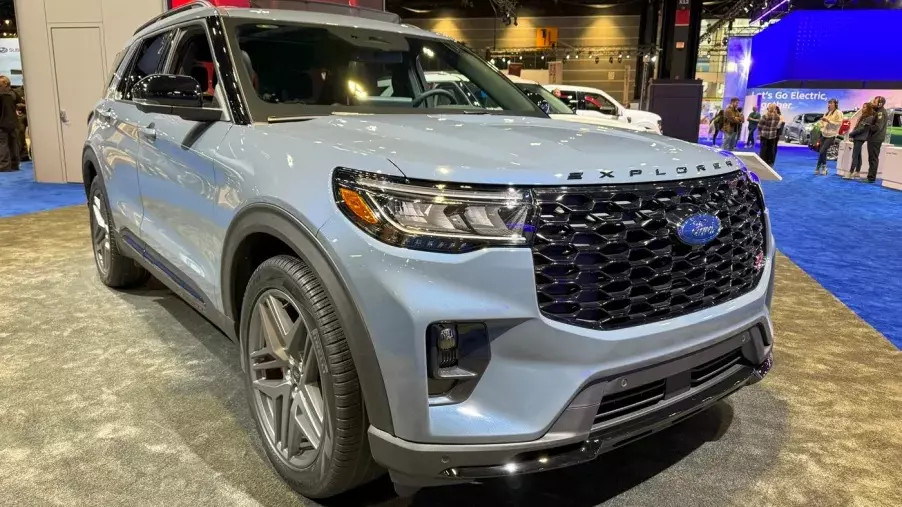 Ford Explorer 2025