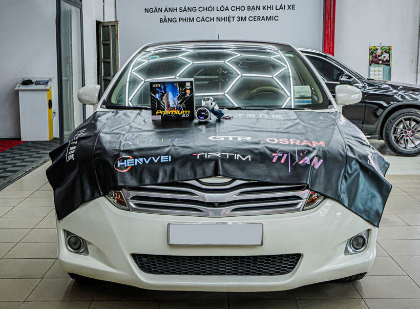 7 Toyota Venza Premium 2